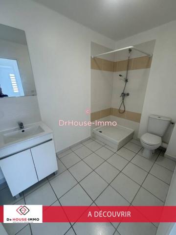 Appartement à louer 4 pièces de 75 m²
