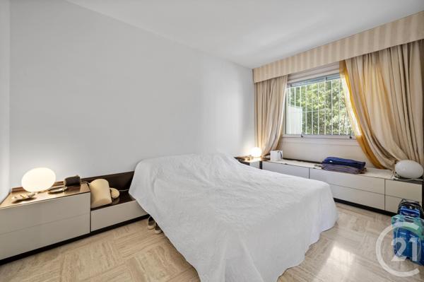 Appartement F2 à vendre  2 pièces - 67,74 m2 EZE - 06