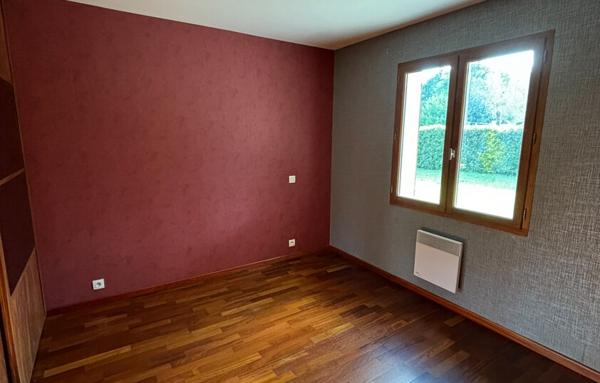 SOUS COMPROMIS Maison de Charme à Salles, 110 m2, 5 Pièces, Parcelle de 2500 m2, Proche Centre-Ville