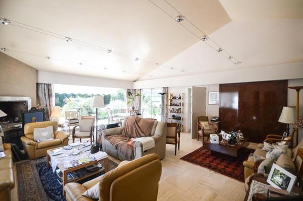 Maison à MAZAMET, 81200 - 6 pièces 227m²