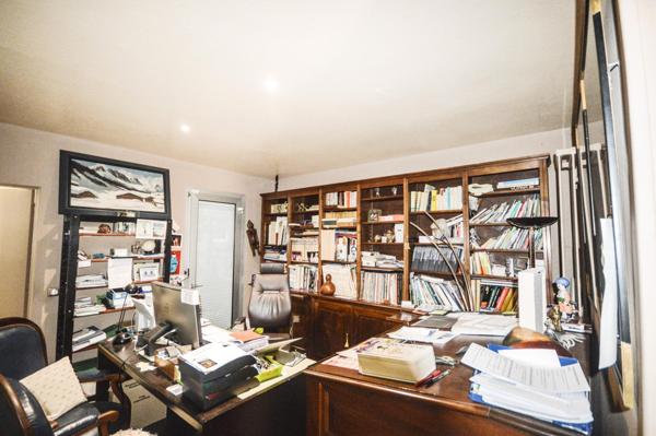 Maison à MAZAMET, 81200 - 6 pièces 227m²