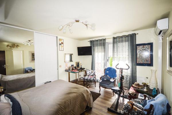 Maison à MAZAMET, 81200 - 6 pièces 227m²