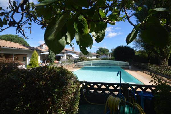 Maison à MAZAMET, 81200 - 6 pièces 227m²