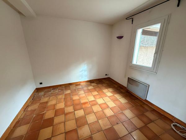 Villa T5 d'env 104 m² sur parcelle de 396 m²