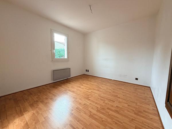 Villa T5 d'env 104 m² sur parcelle de 396 m²
