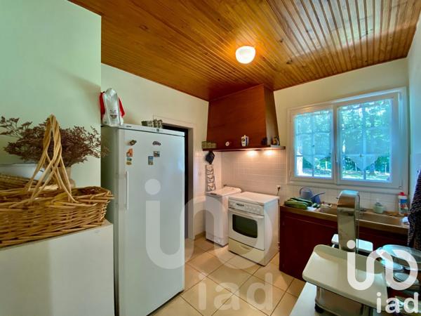 Maison de campagne 5 pièces de 130 m² à Étaules (17750)