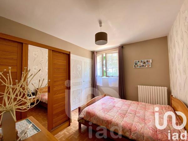 Maison de campagne 5 pièces de 130 m² à Étaules (17750)