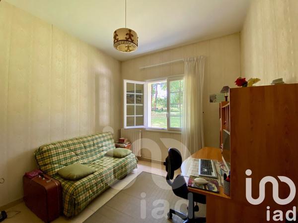 Maison de campagne 5 pièces de 130 m² à Étaules (17750)