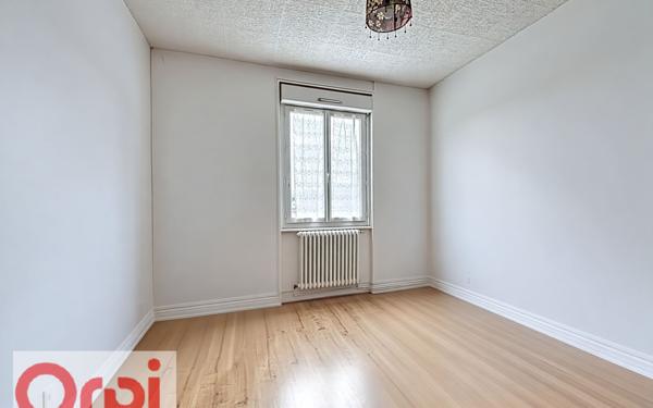 Appartement à vendre    2 pièces • 39,80 m2 Clermont-Ferrand