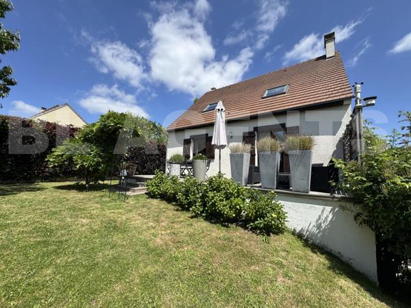 À Dammartin en Goële– Maison familiale au calme.