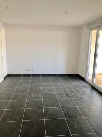 Grand T2 à Castanet Tolosan avec très belle terrasse sans vis à vis