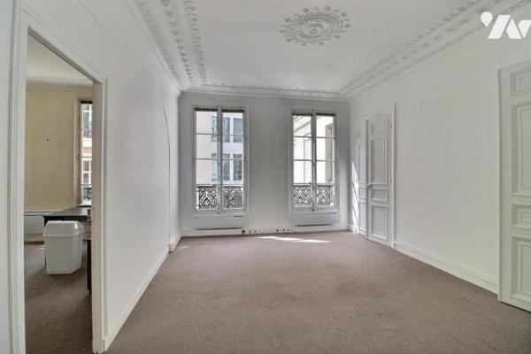 OPERA - Bureaux avec commercialité