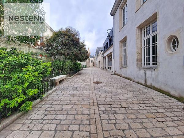 ORLEANS CENTRE T5 117m2 - CATHEDRALE JEANNE D'ARC - TRAM