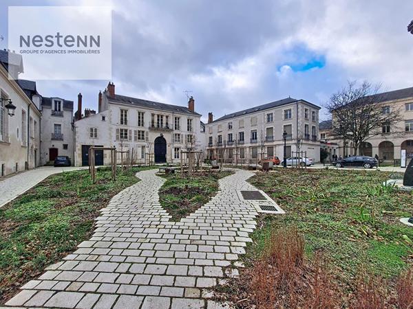 ORLEANS CENTRE T5 117m2 - CATHEDRALE JEANNE D'ARC - TRAM