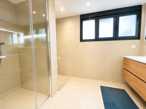 Vente                                                      Maison
                        
                     5 pièces                      122 m2                     à Tournan-en-Brie