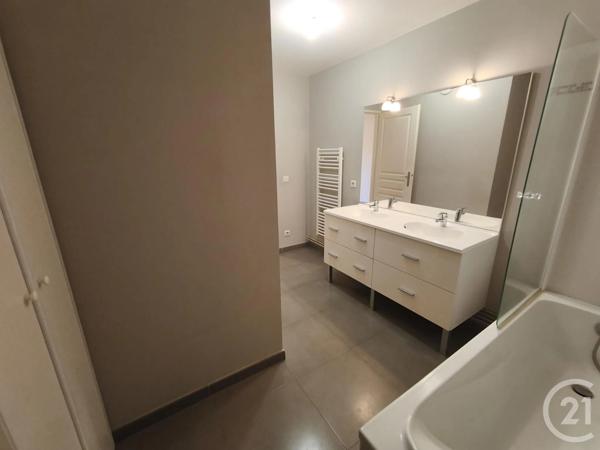 Appartement F4 à vendre  4 pièces - 90,86 m 2   ORLEANS  - 45