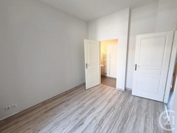 Appartement F4 à vendre  4 pièces - 90,86 m 2   ORLEANS  - 45