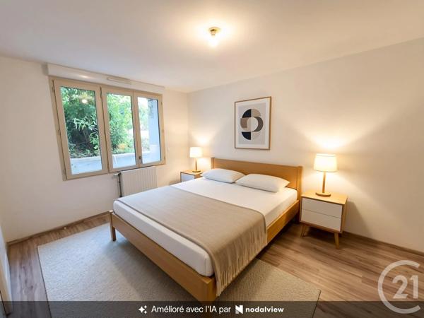 Appartement F4 à vendre  4 pièces - 90,86 m 2   ORLEANS  - 45