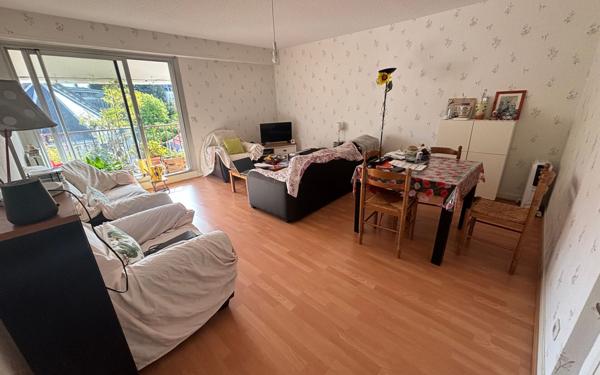 Appartement à vendre    3 pièces • 65 m2 Pau