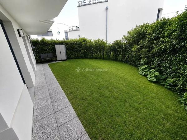 Vente                                                      Appartement
                        
                     3 pièces                      62 m2                     à Chessy