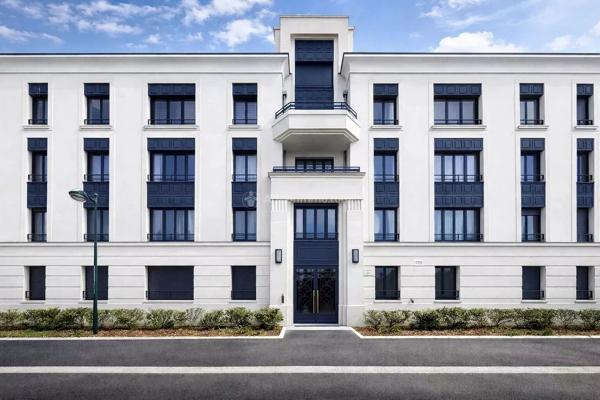 Vente                                                      Appartement
                        
                     3 pièces                      62 m2                     à Chessy