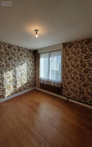 Maison de ville à vendre à Carhaix-Plouguer dans le Finistère (29270), ref : 29066-1059499