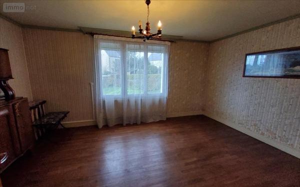 Maison de ville à vendre à Carhaix-Plouguer dans le Finistère (29270), ref : 29066-1059499