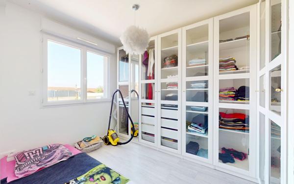 Maison à vendre    4 pièces • 92,27 m2 Montois-la-Montagne