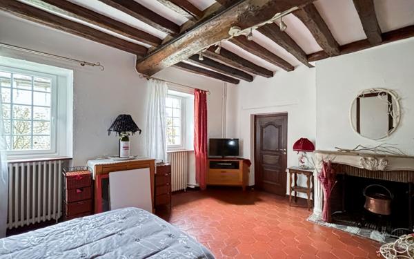 Maison à vendre    7 pièces • 316 m2 Étampes