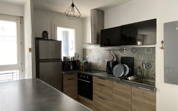 Appartement à vendre    2 pièces • 5 170 m2 Brest