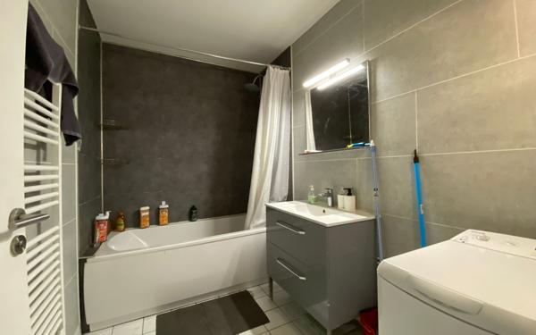 Appartement à vendre    2 pièces • 5 170 m2 Brest