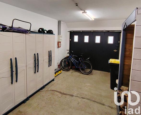 House for sale 4 rooms 92 m² Concarneau