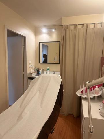 Fonds de commerce à vendre LYON 4EME ARRONDISSEMENT (69) EXCLUSIVITE Institut de Beauté 37 M2