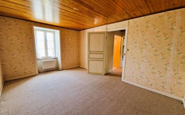 Maison à vendre    3 pièces • 68 m2 Plouhinec