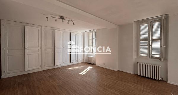À vendre Appartement 4 pièces 93.73 m² - Blois 41000