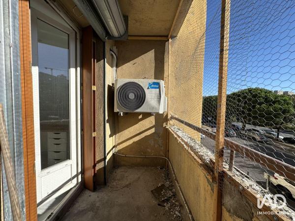 Location boutique/local commercial 54 m² Marseille 15