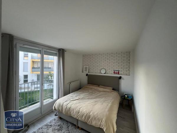 Appartement à louer 3 pièces 67.09m² Angers (49000)