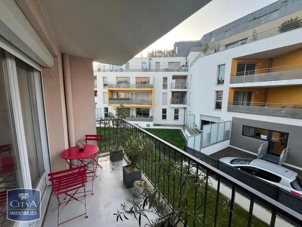 Appartement à louer 3 pièces 67.09m² Angers (49000)