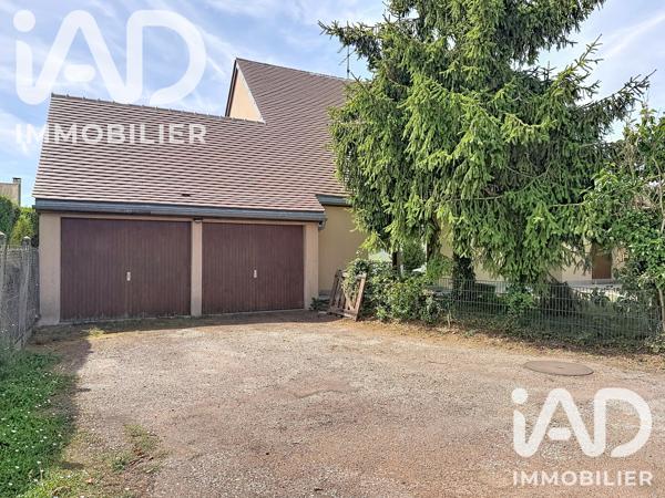 Maison à vendre 8 pièces 196 m² Amilly