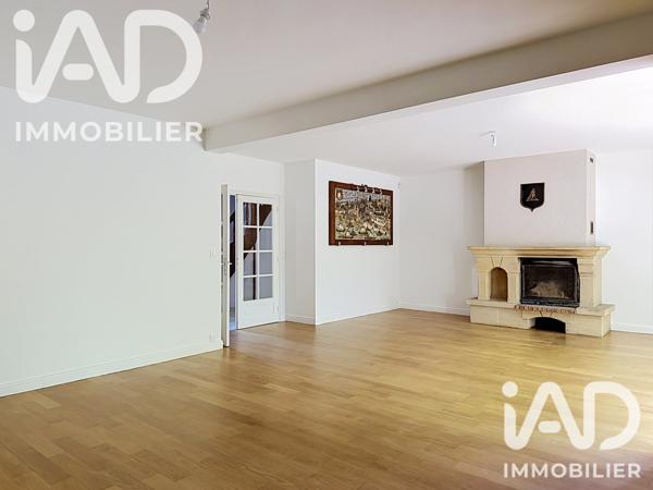 Maison à vendre 8 pièces 196 m² Amilly