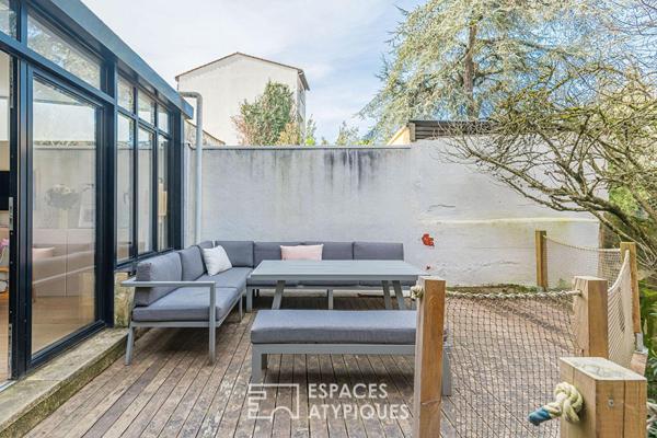 Appartement traversant avec terrasse et jardin