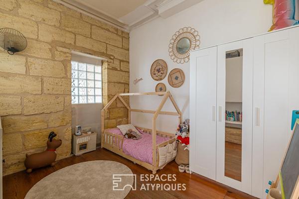 Appartement traversant avec terrasse et jardin