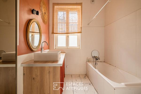 Appartement traversant avec terrasse et jardin