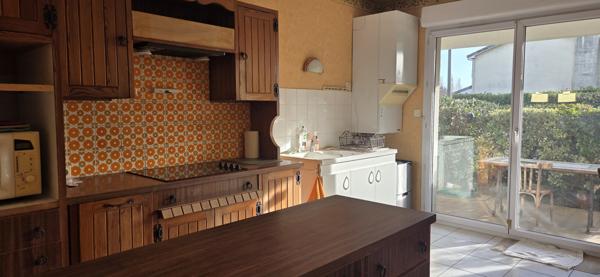 Guilherand-Granges (07500) Appartement spacieux avec jardin et garage