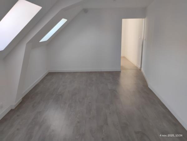 Local commercial 152 m² CAUDRY