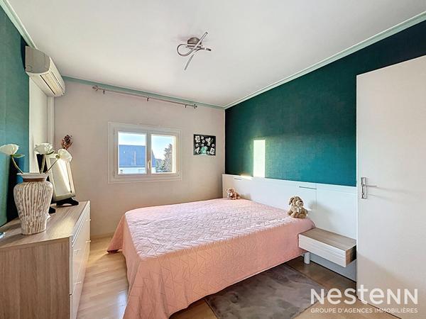 A VENDRE ANGERS à la limite de Saint Barthélémy d'anjou Maison 135 m² 6 chambres 590 m² de jardin