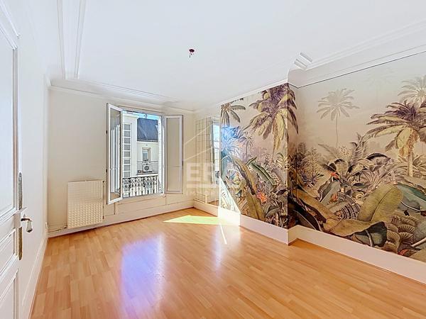 Appartement Levallois Perret 3 pièce(s) 51.65 m2