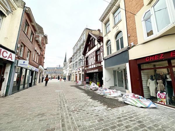A VENDRE : Immeuble à TOURCOING • Grand place • 250 000 € FAI • Réf. 643