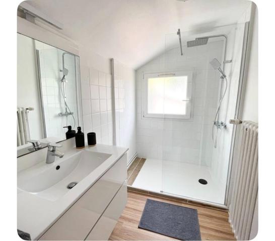 Immeuble à TREGUIER, 22220 - 239m²