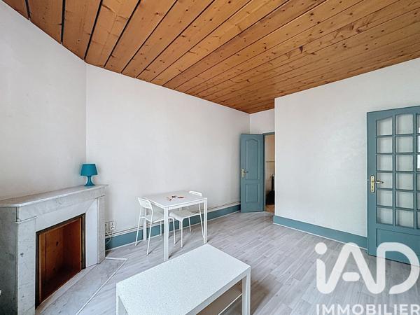Location appartement 3 pièces 37 m² Vichy